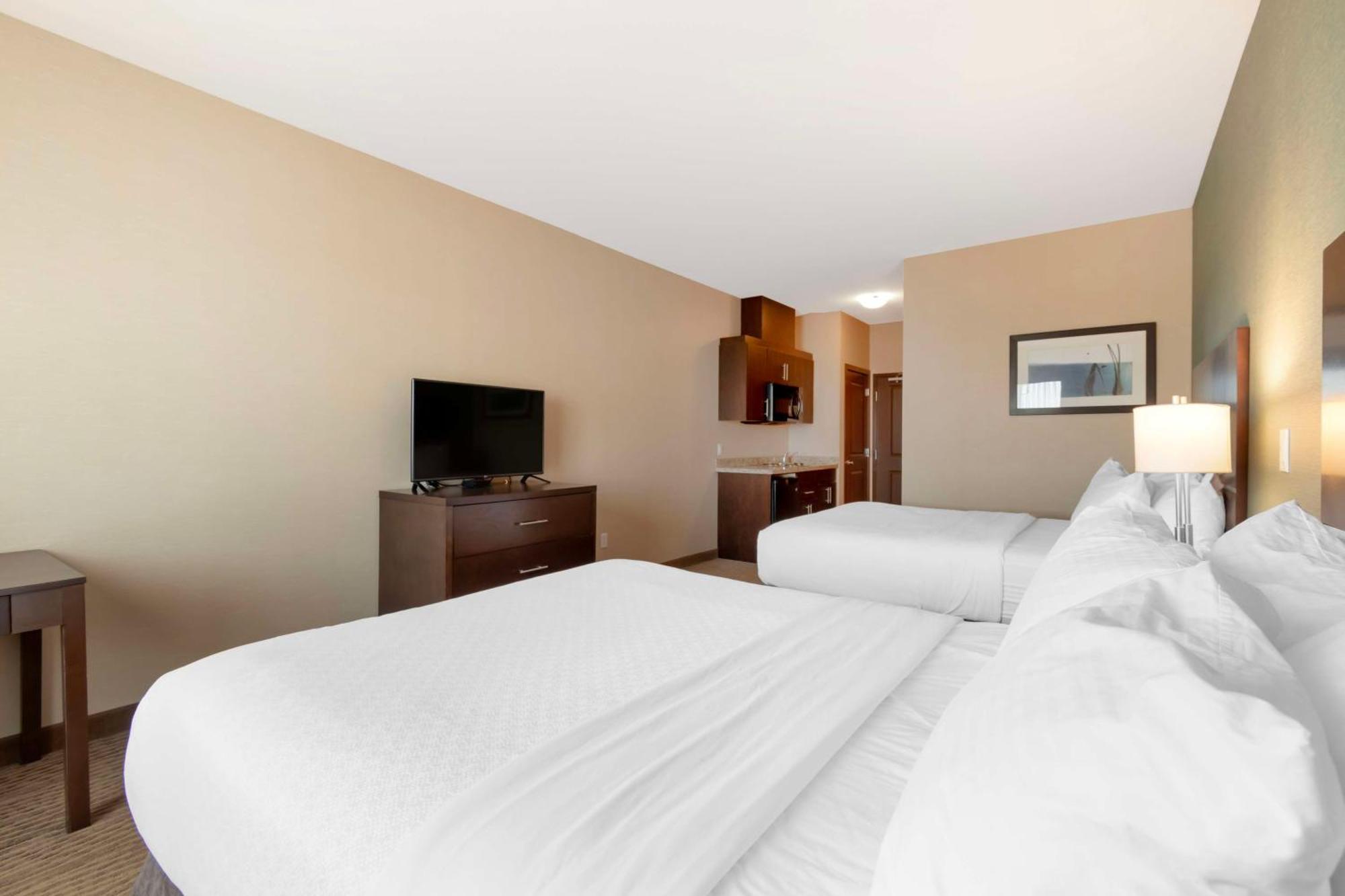Best Western Plus Moosomin Hotel Exteriör bild